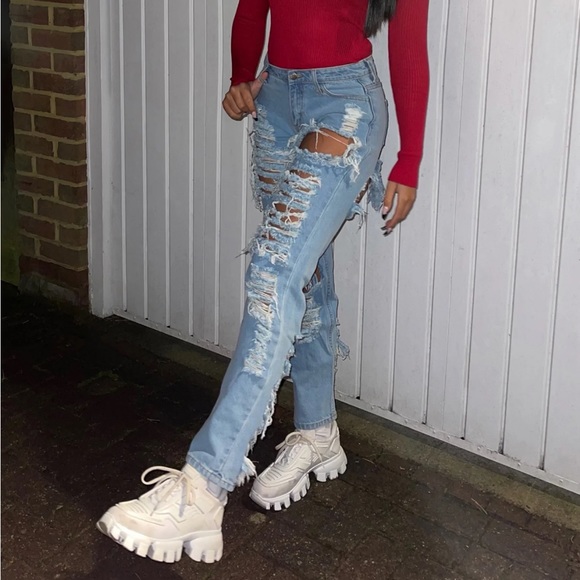 Fashion Nova With Just a Look Boyfriend Jeans Distressed Sz.13 - Picture 3 of 7